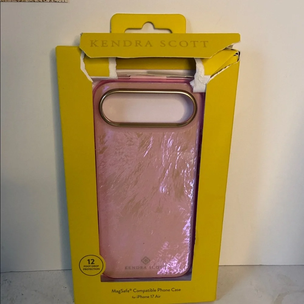 Kendra Scott Metallic Pink MagSafe-Compatible iPhone Case